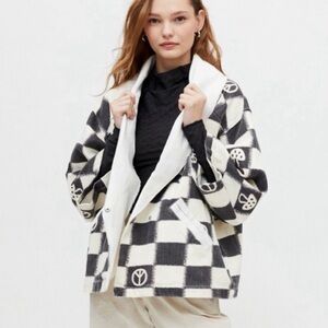 UO Rei Wide Sleeve Wrap Jacket Peace Mushroom Sign